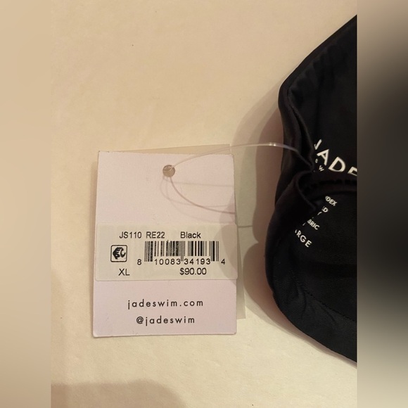 NWT Jade Swim Bikini Top Black Size XL - Picture 4 of 5